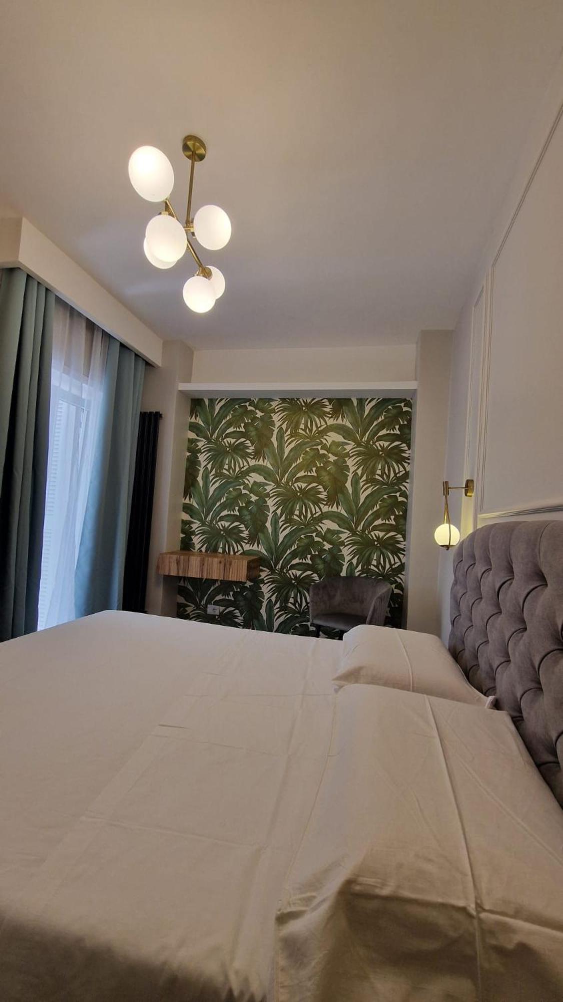 Bed and Breakfast Miracol Рим Экстерьер фото